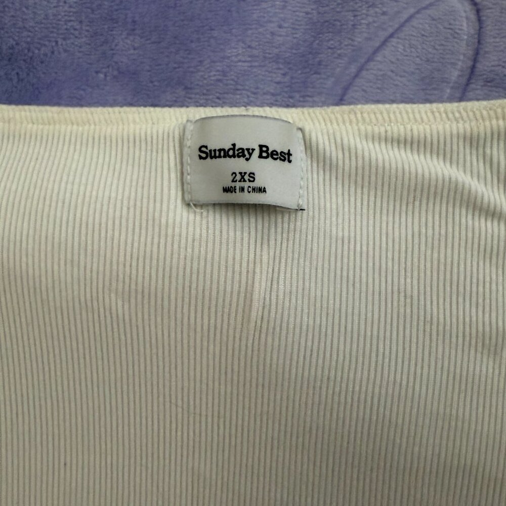 Aritzia Sunday Best Lula Longsleeve Top in WHITE - Picture 4 of 10
